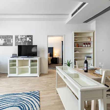 Gate Downtown Escape Apartment Bratislava