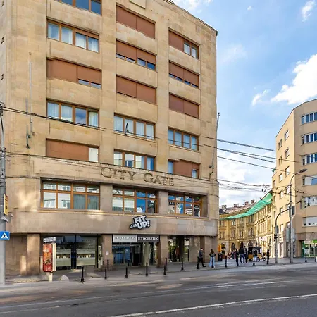 Gate Downtown Escape